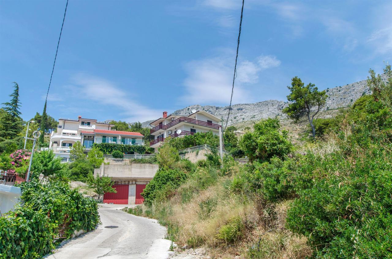 Apartments Mladen Duće Buitenkant foto